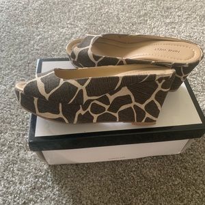 Giraffe print clogs